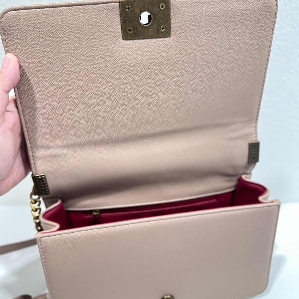 Quilted Classic chain crossbody purse - Picture 6 of 6